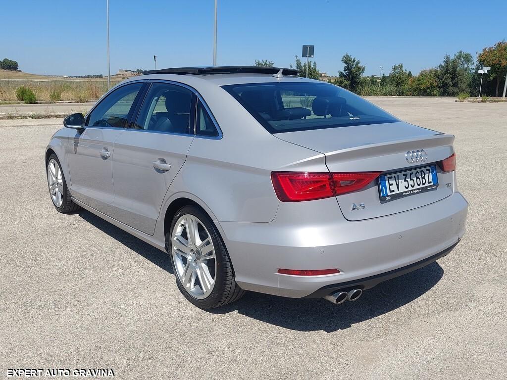 AUDI A3 SEDAN **TETTO APRIBILE**