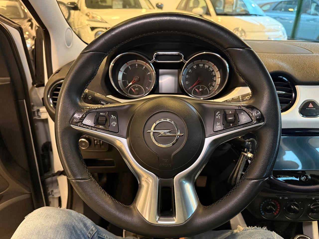 Opel Adam 1.2 70 CV Jam