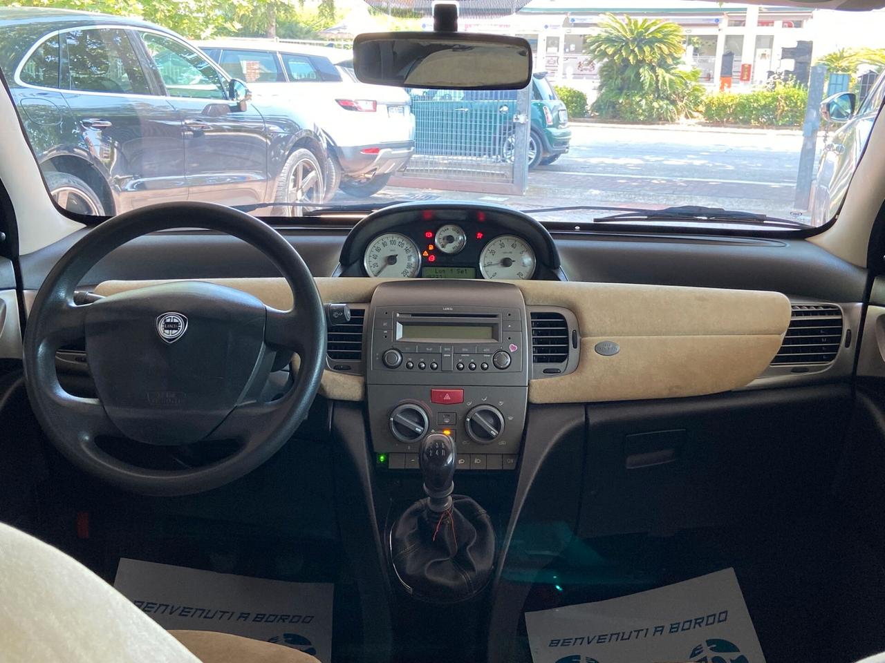 Lancia Ypsilon 1.2 Oro 60 CV 3 porte