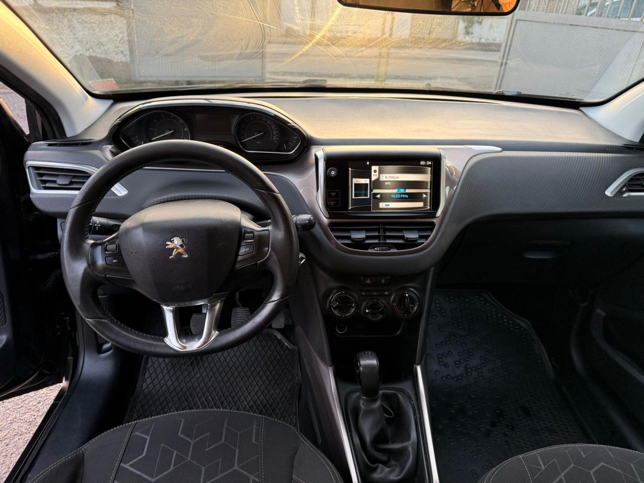 Peugeot 2008 1.2 VTI Benzina 82cv Allure