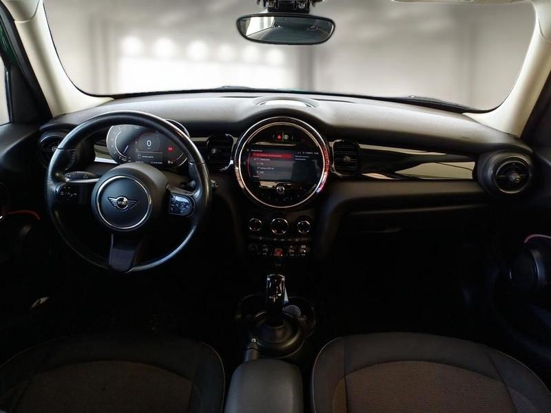MINI COOPER CLASSIC AUTO 5 PORTE BERLINA