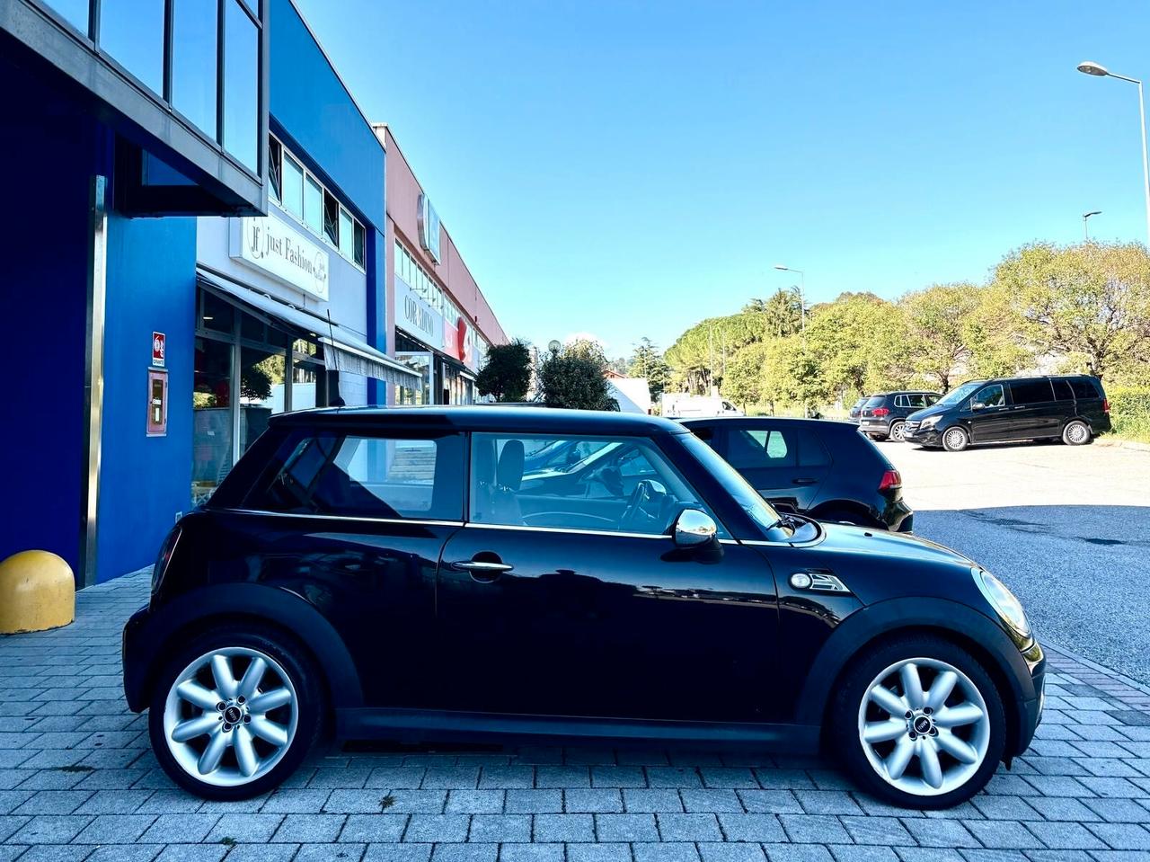 Mini Cooper 1.6 diesel Neopatentati