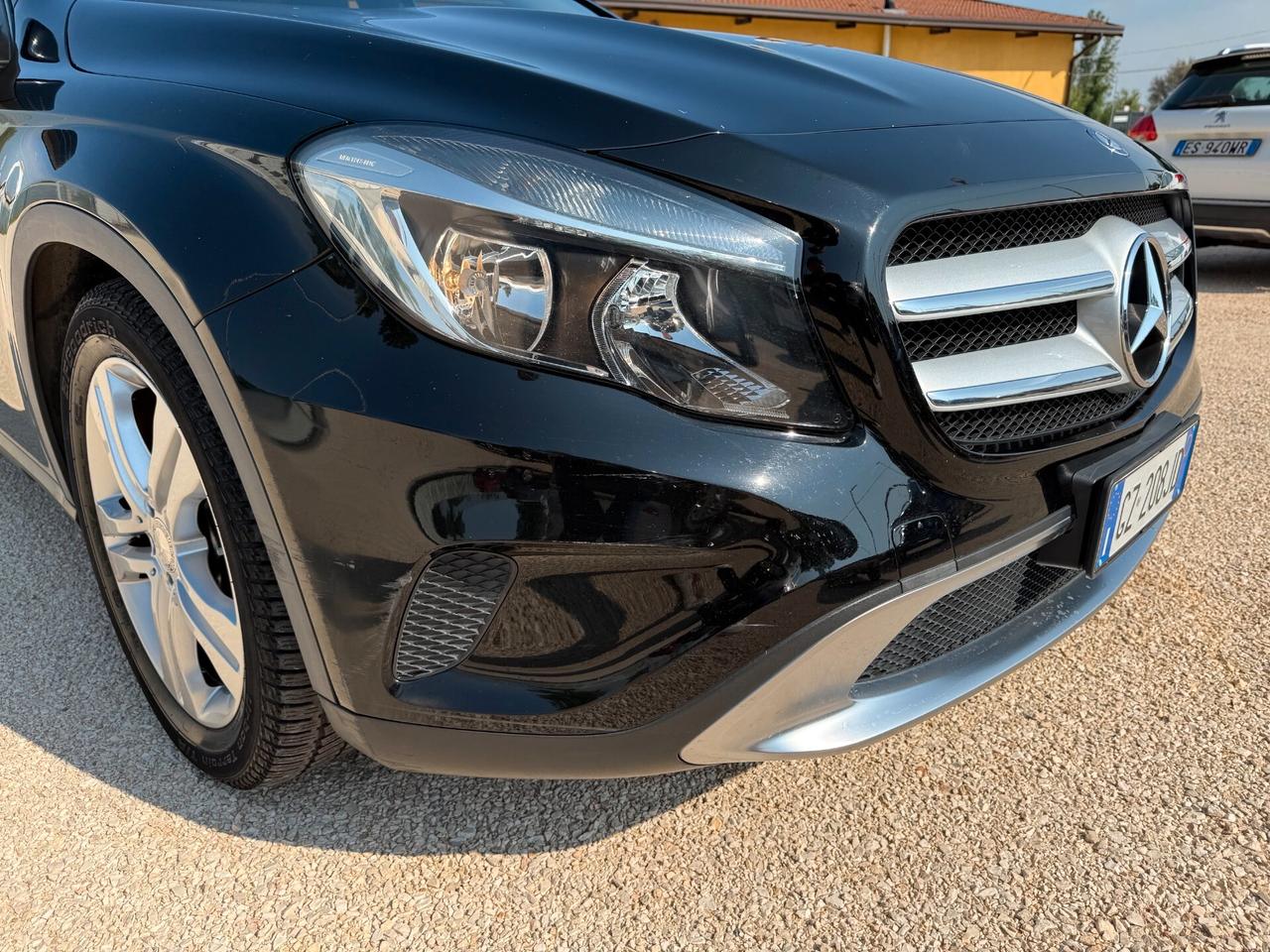Mercedes-benz GLA 180 CDI Premium