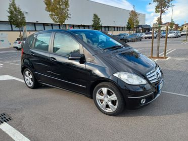 Mercedes-benz A 180 A 180 BlueEFFICIENCY