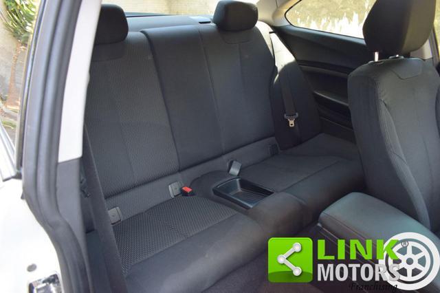 BMW 218 d Coupé Advantage