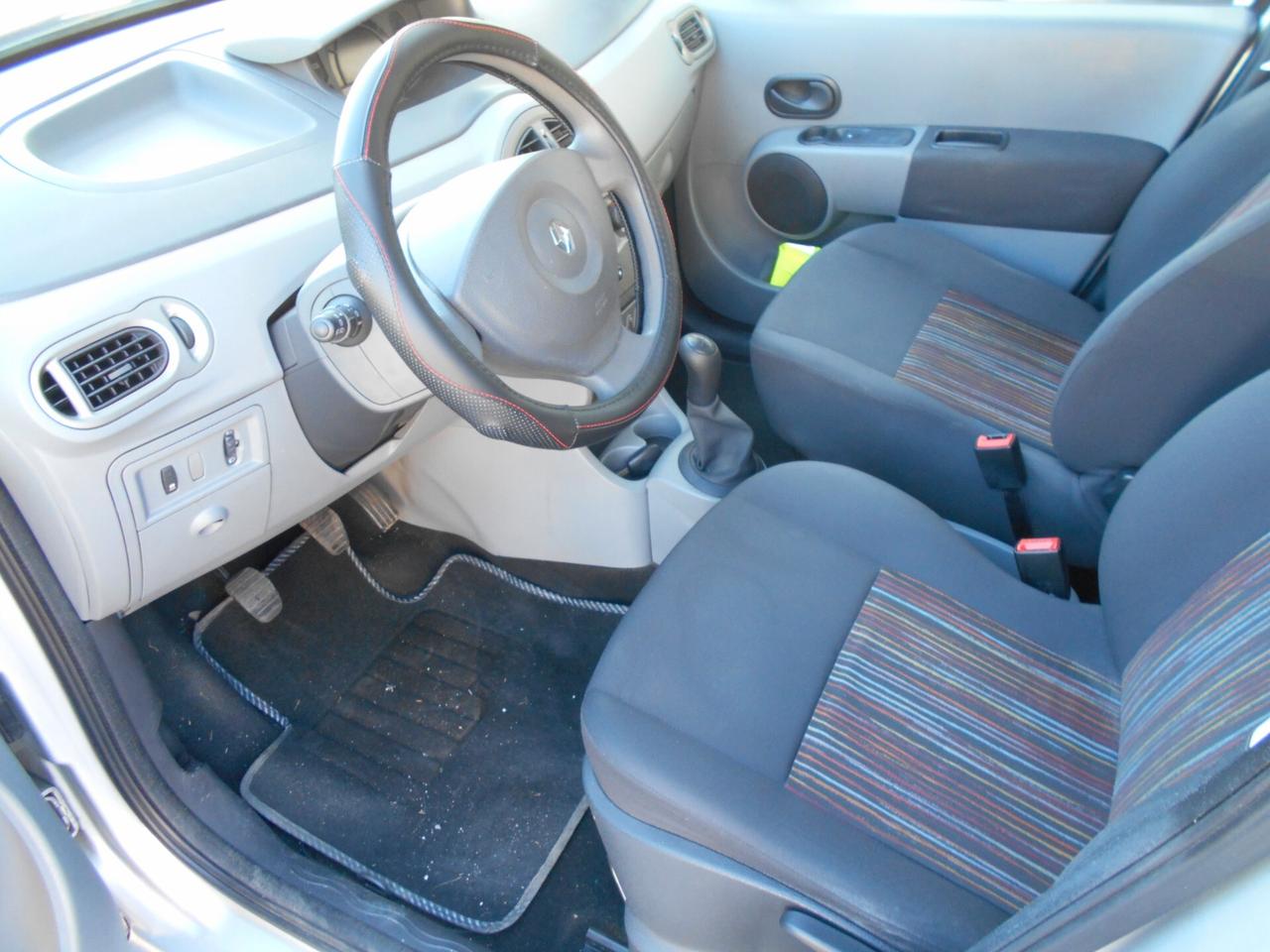 Renault Modus 1.2 16V 75CV
