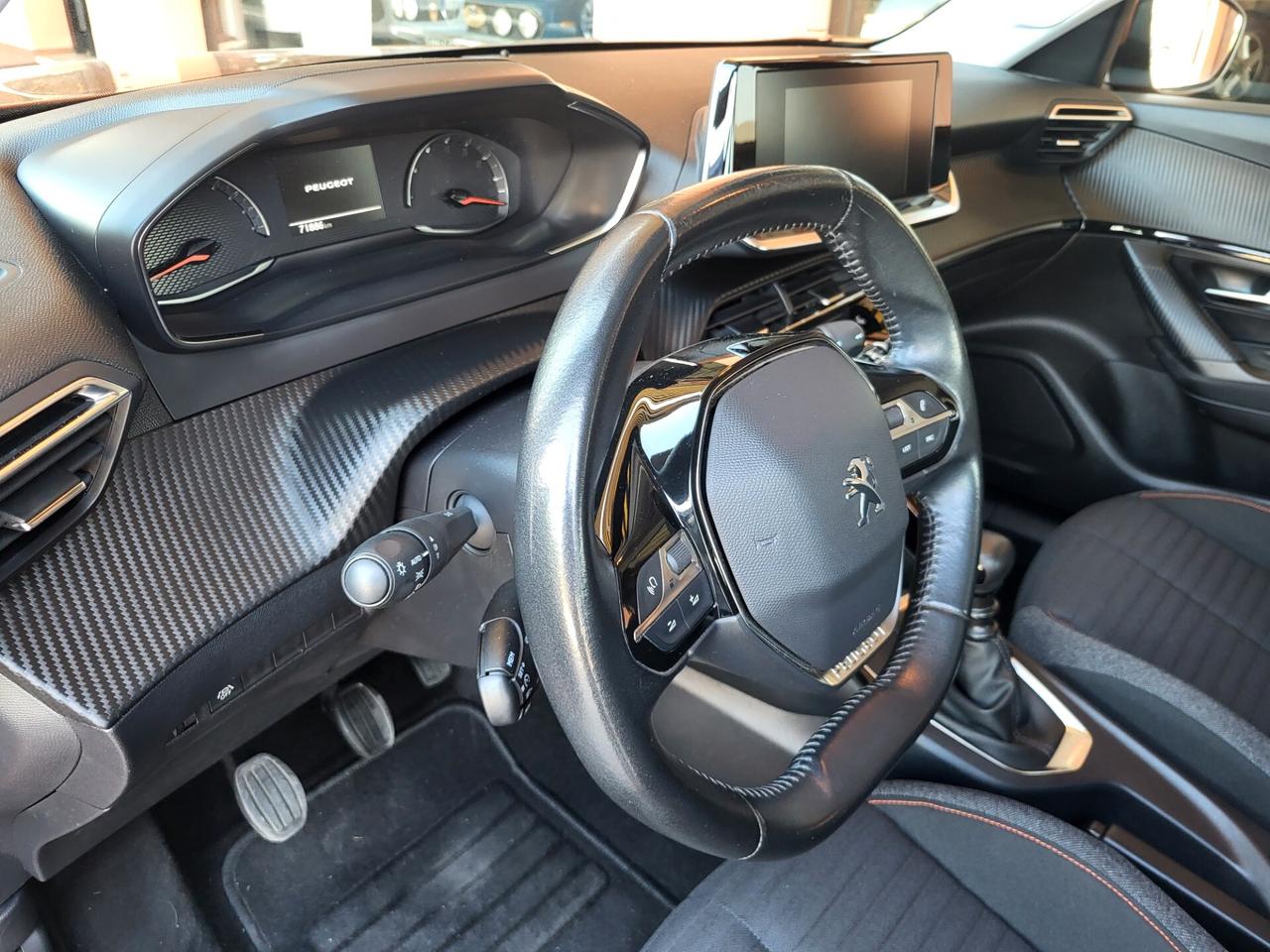 Peugeot 2008 PureTech Turbo 130 S&S Allure