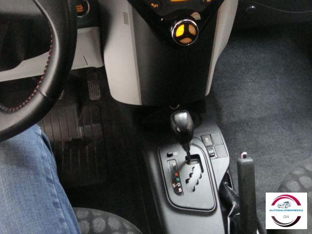 TOYOTA - iQ - 1.0 CVT Lounge