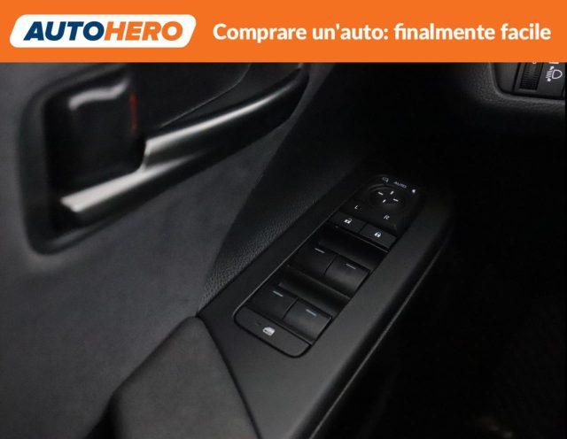 TOYOTA C-HR 2.0 Hybrid E-CVT Trend