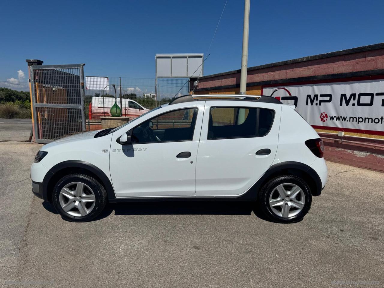 DACIA SANDERO STEPWAY PRESTIGE 0.9 TCE 90CV GPL