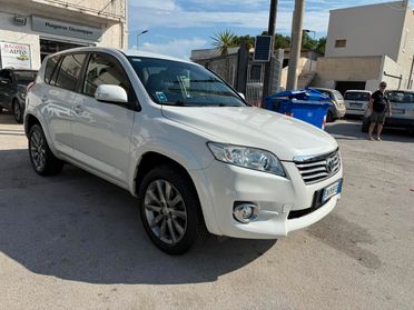 Toyota RAV 4 RAV4 Crossover 2.2 D-4D 150 CV Lounge