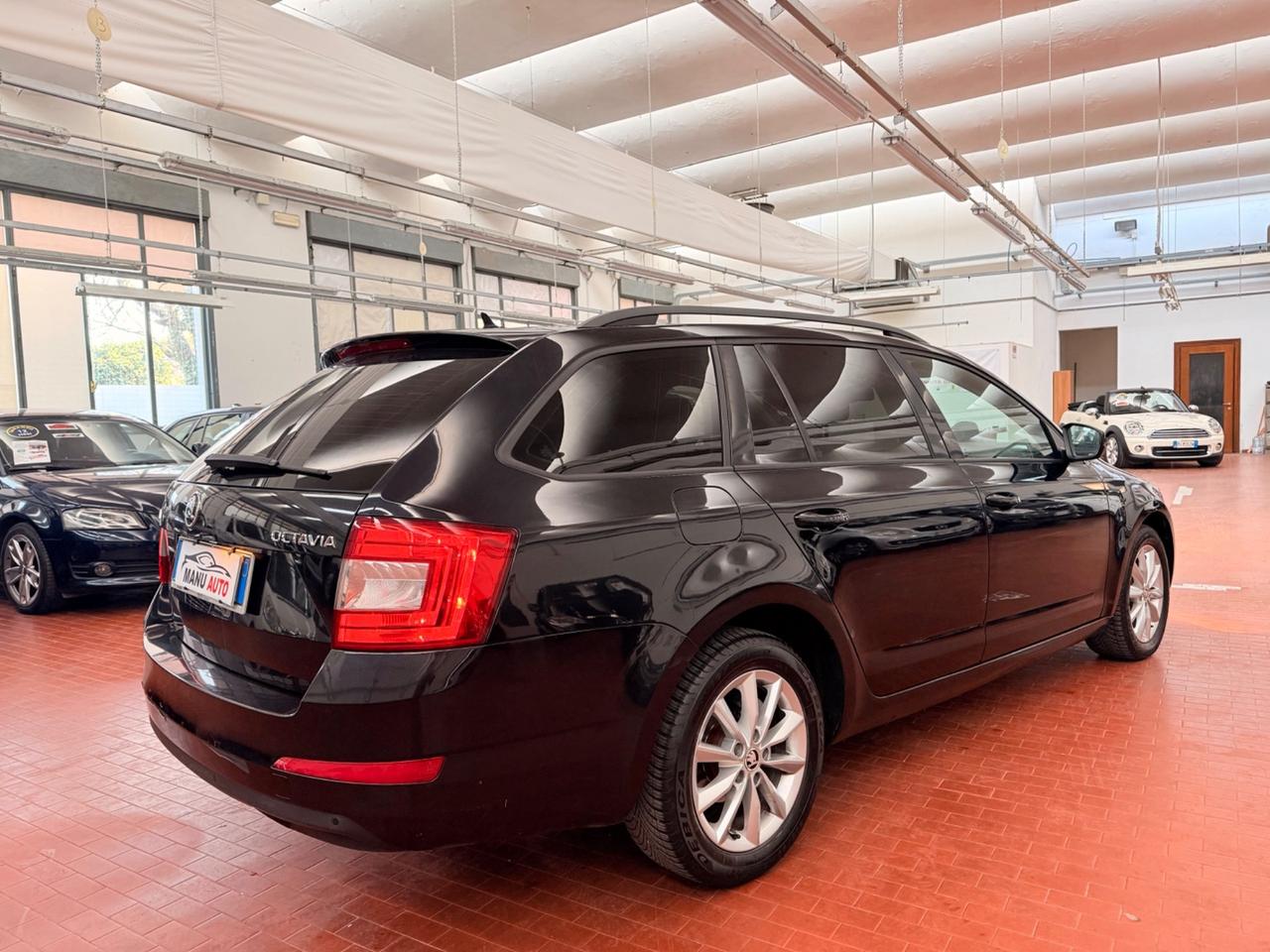 Skoda Octavia 1.6 TDI CR 110 CV DSG Ambition