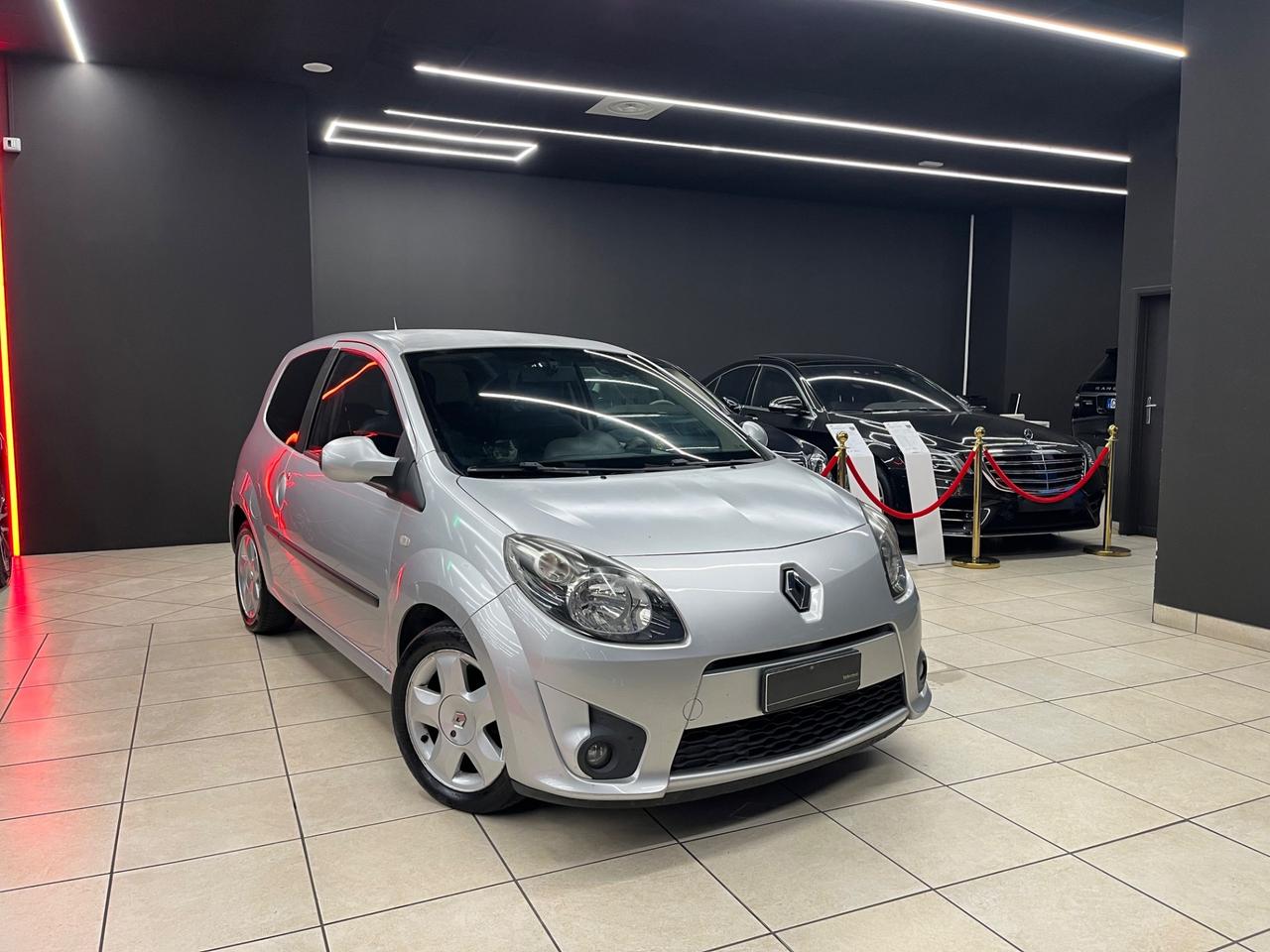 Renault Twingo 1.5 dCi 65CV Initiale OK NEOPATENTATI