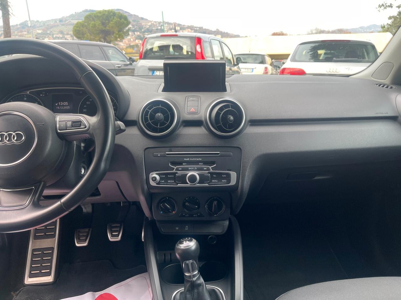 Audi A1 SPB 1.6 TDI 116 CV Admired NEO PATENTATI