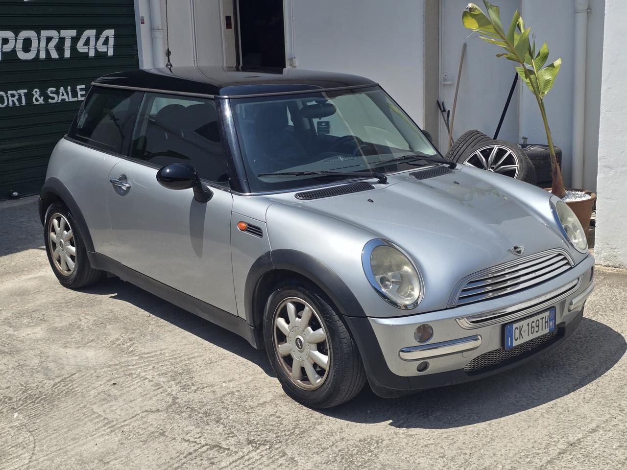 Mini 1.6 16V Cooper R50