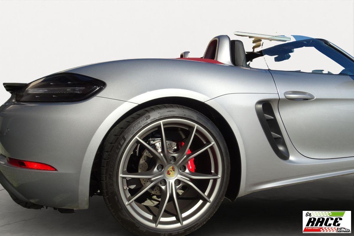 PORSCHE - 718 - Boxster S