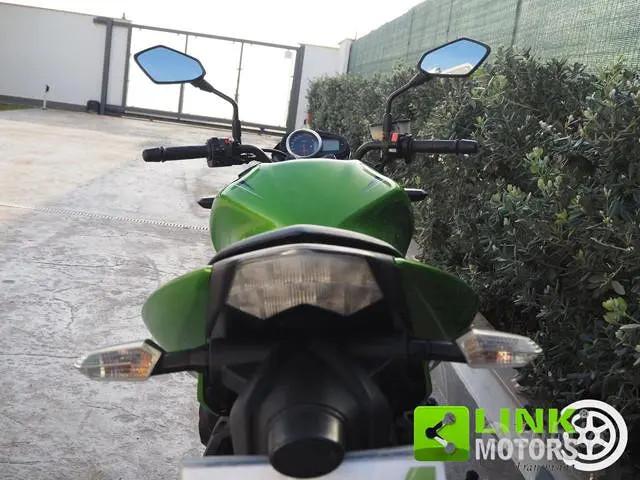 KAWASAKI Z 750 R * 95,00 al mese*