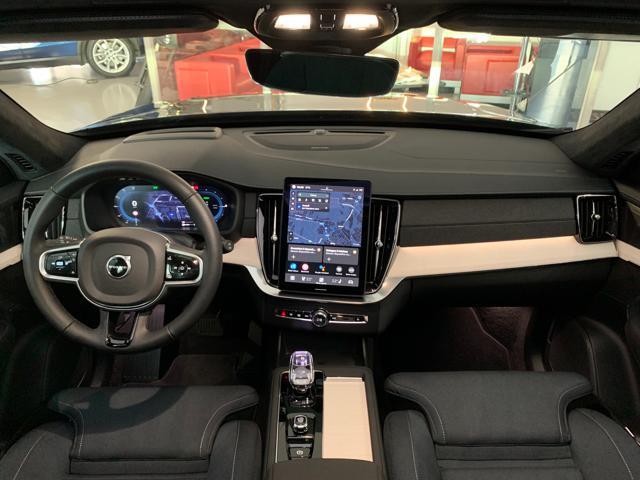 VOLVO XC90 T8 Plug-in hybrid AWD auto 7 posti Ultra DarK