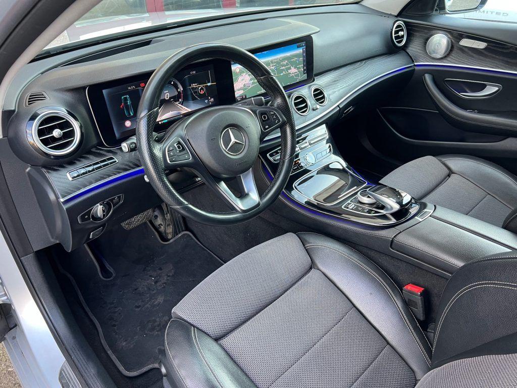 Mercedes-Benz E 220 d S.W. Auto Premium AMG