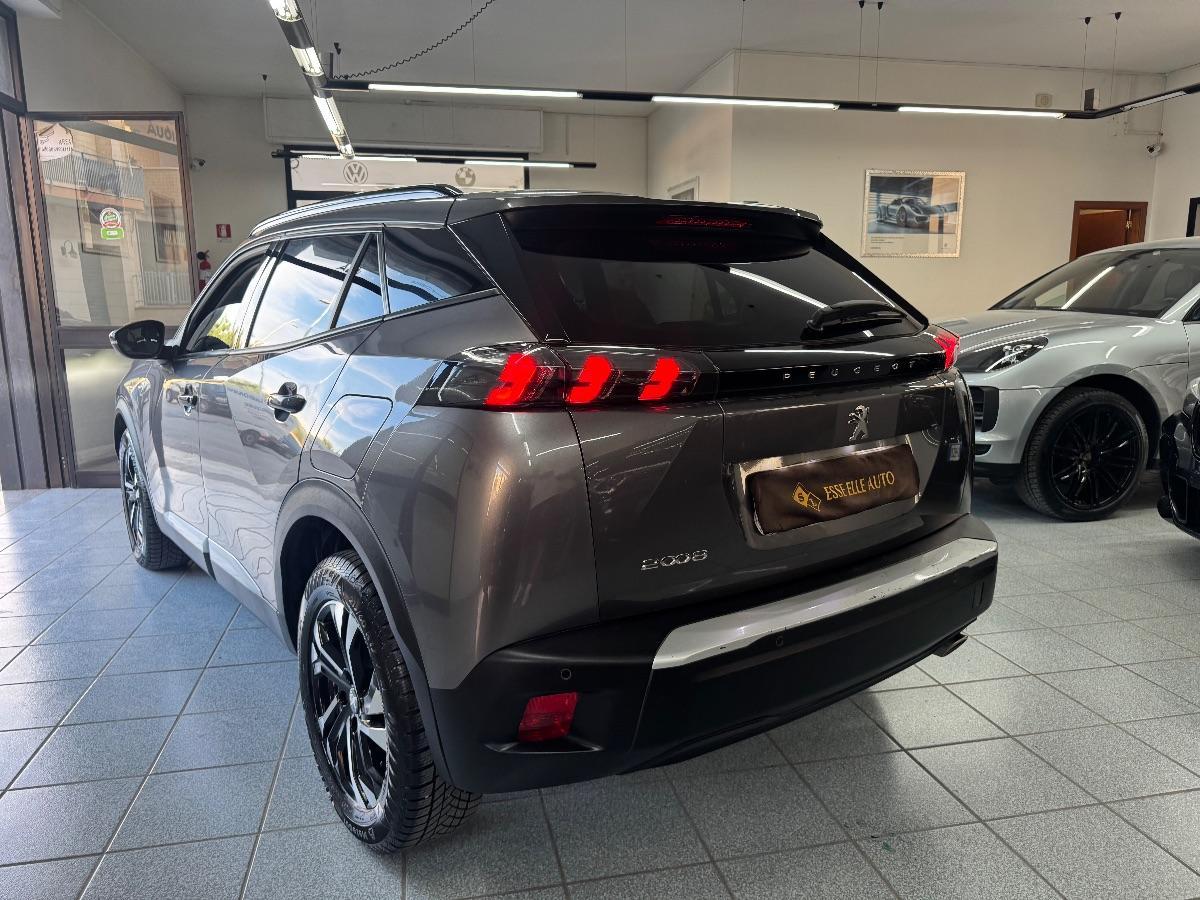 PEUGEOT 2008 BlueHDi 130 S&S EAT8 Allure UNICO PROP/ CARPLAY