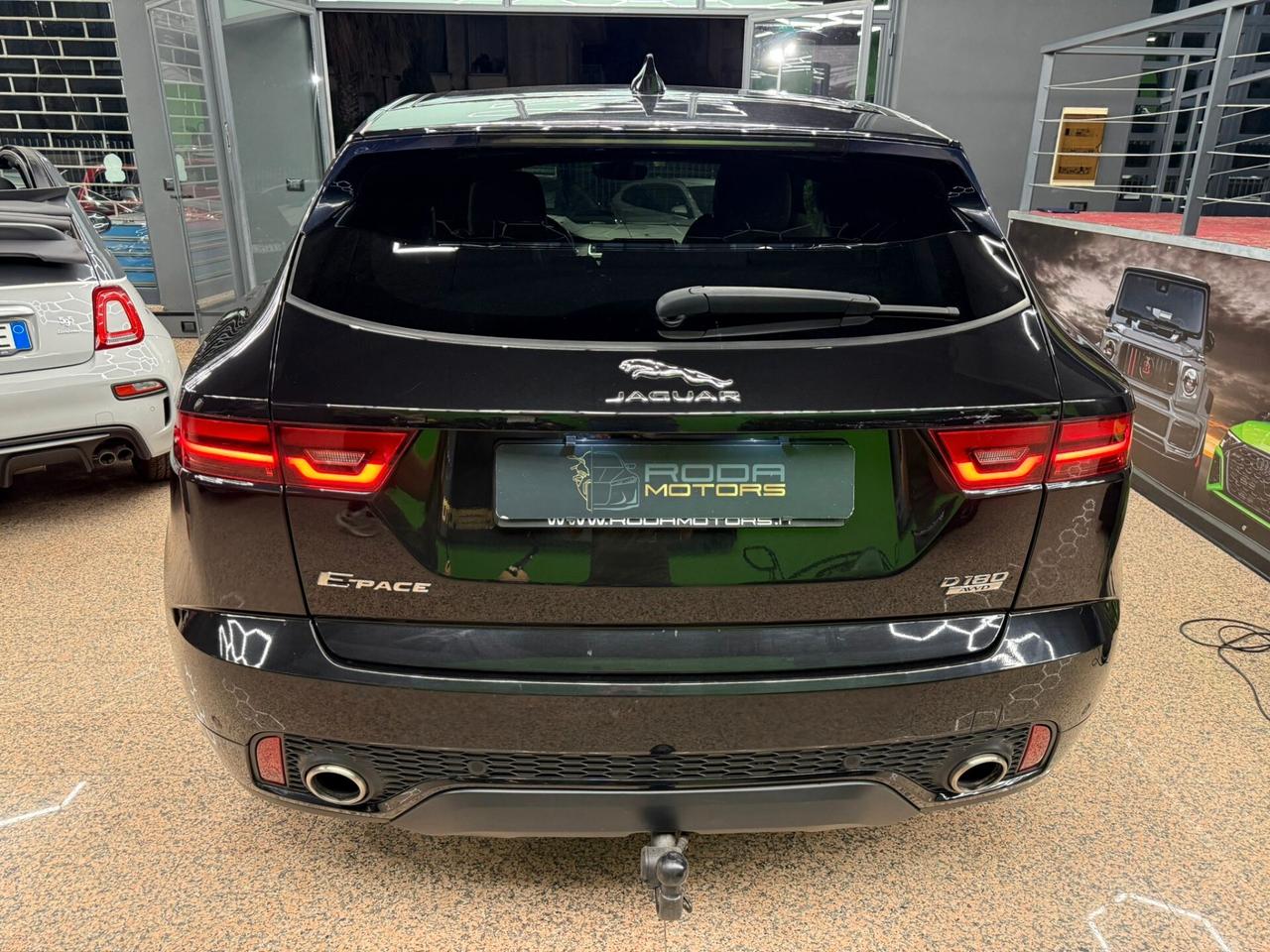 Jaguar E-Pace 2.0D 180 CV AWD aut. R-Dynamic HSE