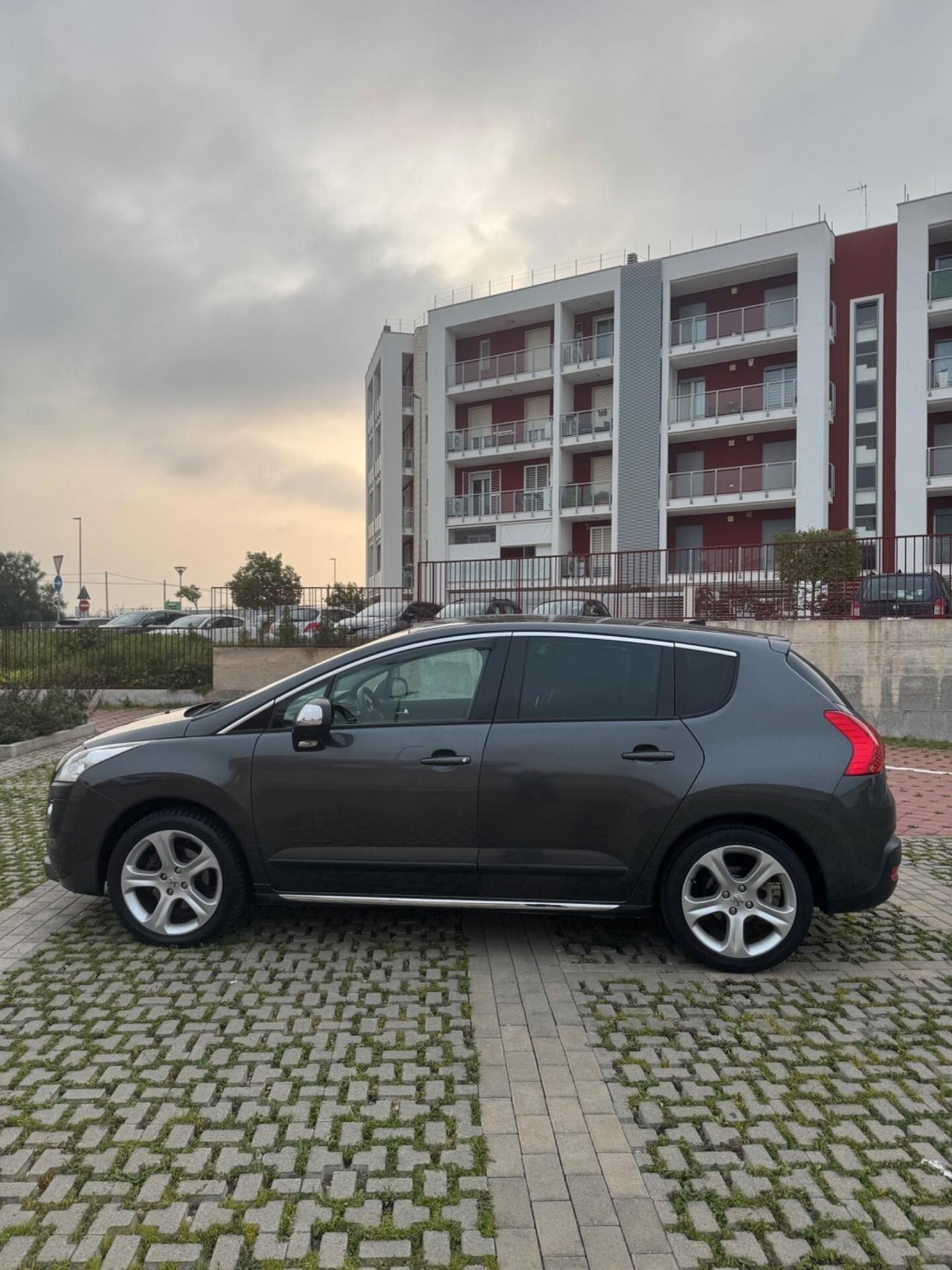 Peugeot 3008 2.0 HDi 150CV Tecno