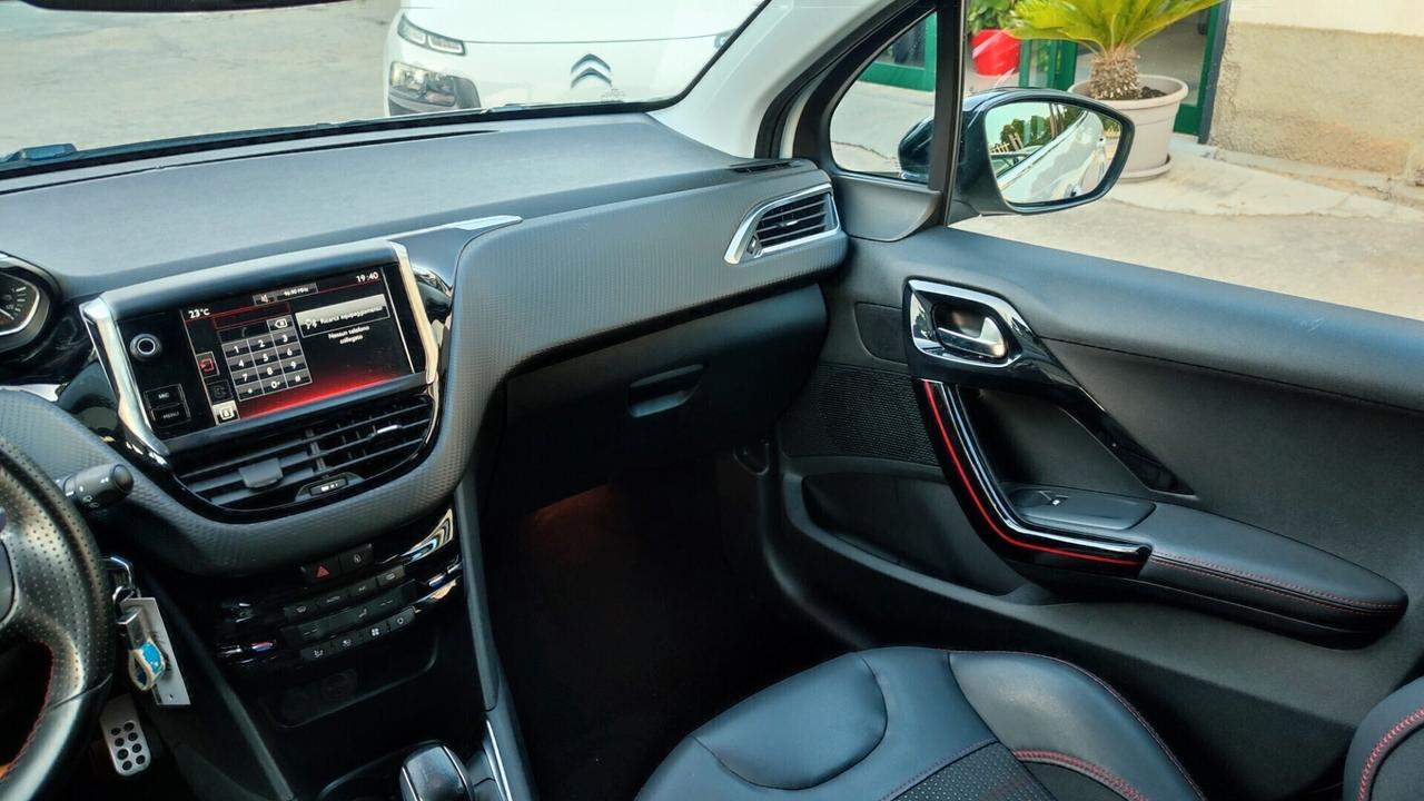 Peugeot 208 BlueHDi 100 5 porte GT Line