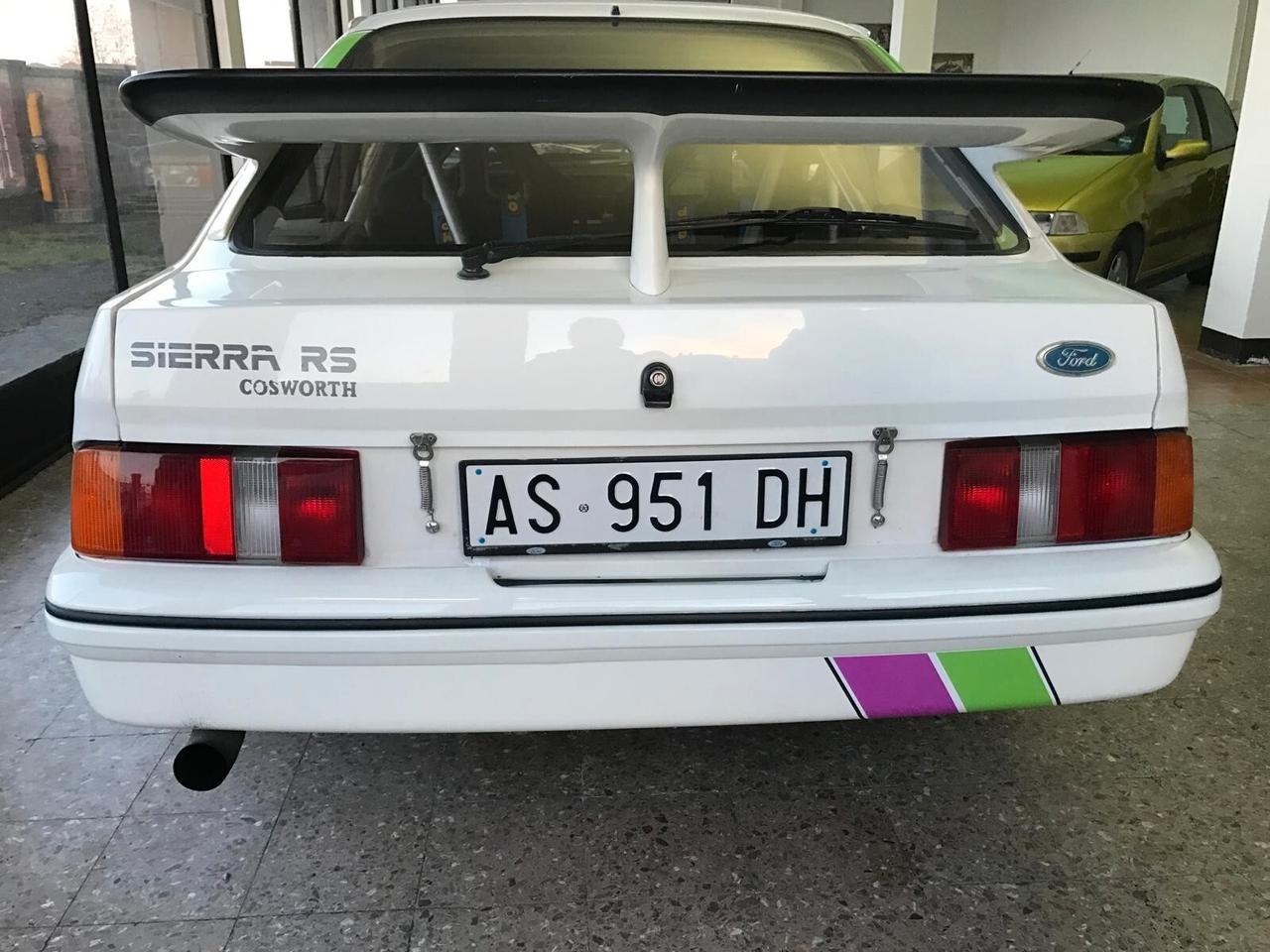 Ford Sierra Cosworth gruppo N reperto ex scuderia New Race 363cv