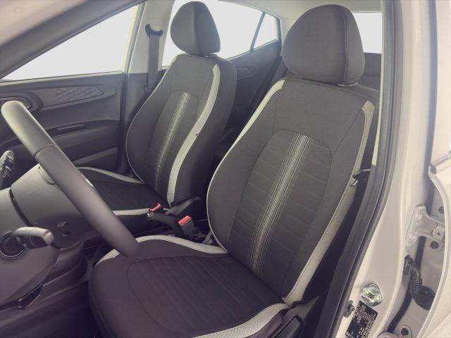 HYUNDAI i10 i10 1.0 MPI AT Connectline