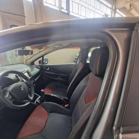 Renault Clio Clio 5p 1.2 Live 75cv