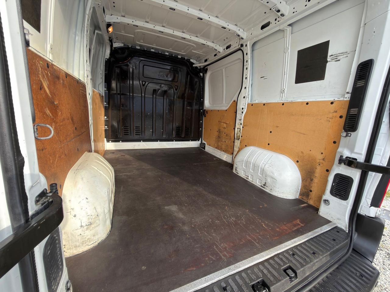 Nissan NV400 L1H1 2.3 DCI 131cv Furgone Furgoncino