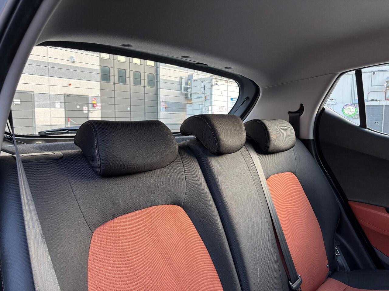 HYUNDAI i10 1.0 BENZINA 5 PORTE PERFETTA 5 POSTI NEOPATENTATI