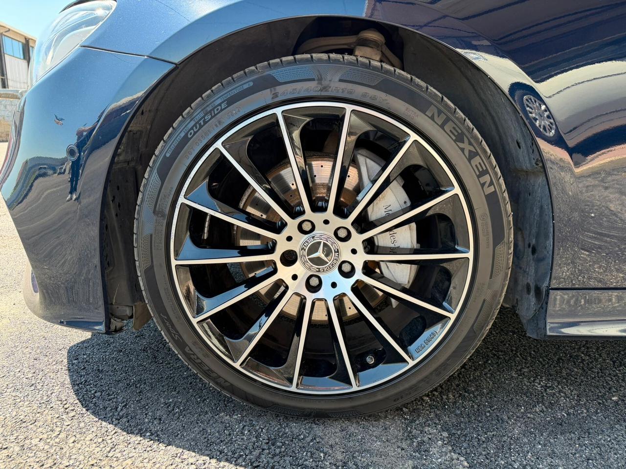 Mercedes-benz E 220 d Auto Premium Plus