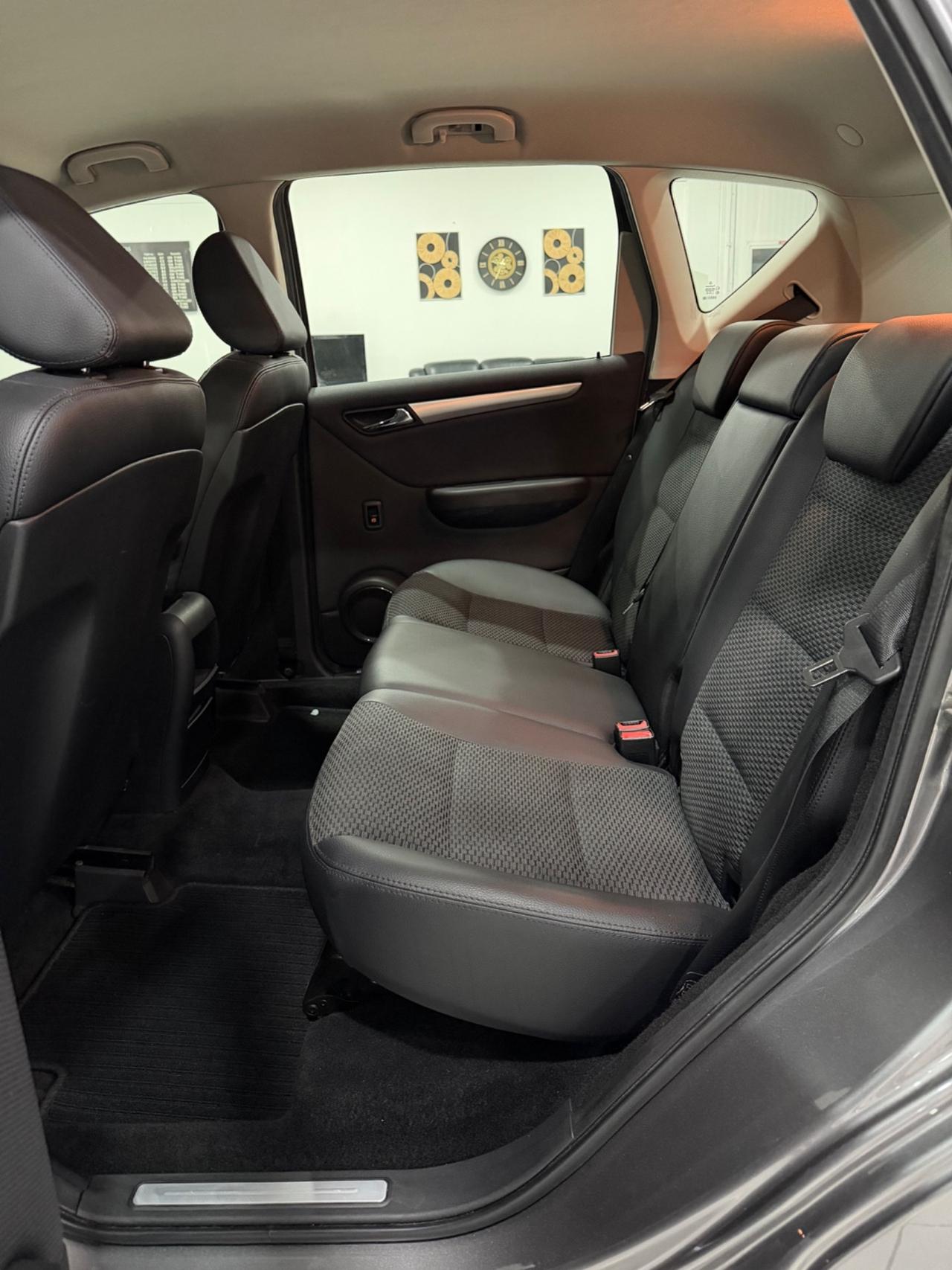 Mercedes-benz A 180 AUTOMATIC AVANTGARDE