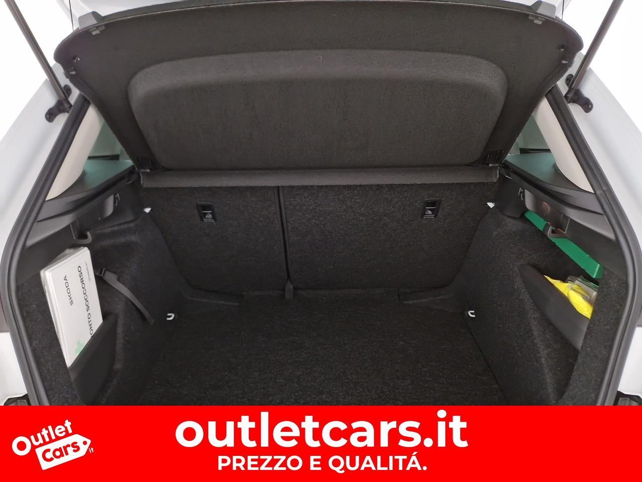 Skoda Kamiq 1.0 tsi black dots 115cv