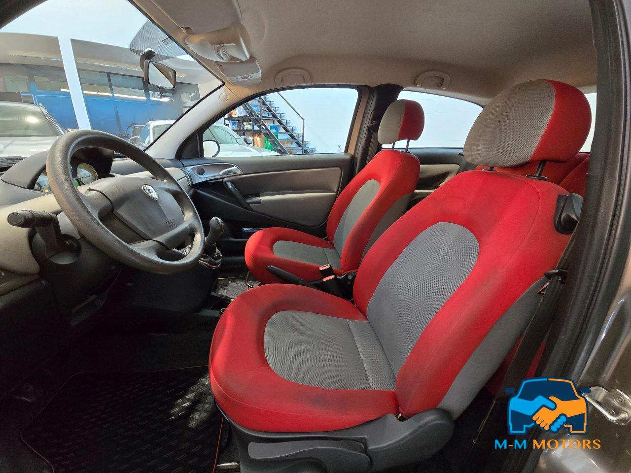 Lancia Ypsilon 3 Porte Ypsilon 1.3 mjt Oro