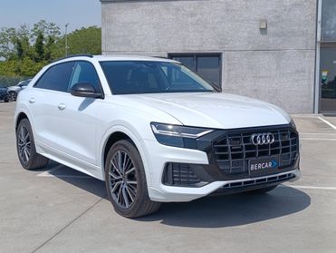 Audi Q8 45 3.0 tdi mhev quattro tiptronic
