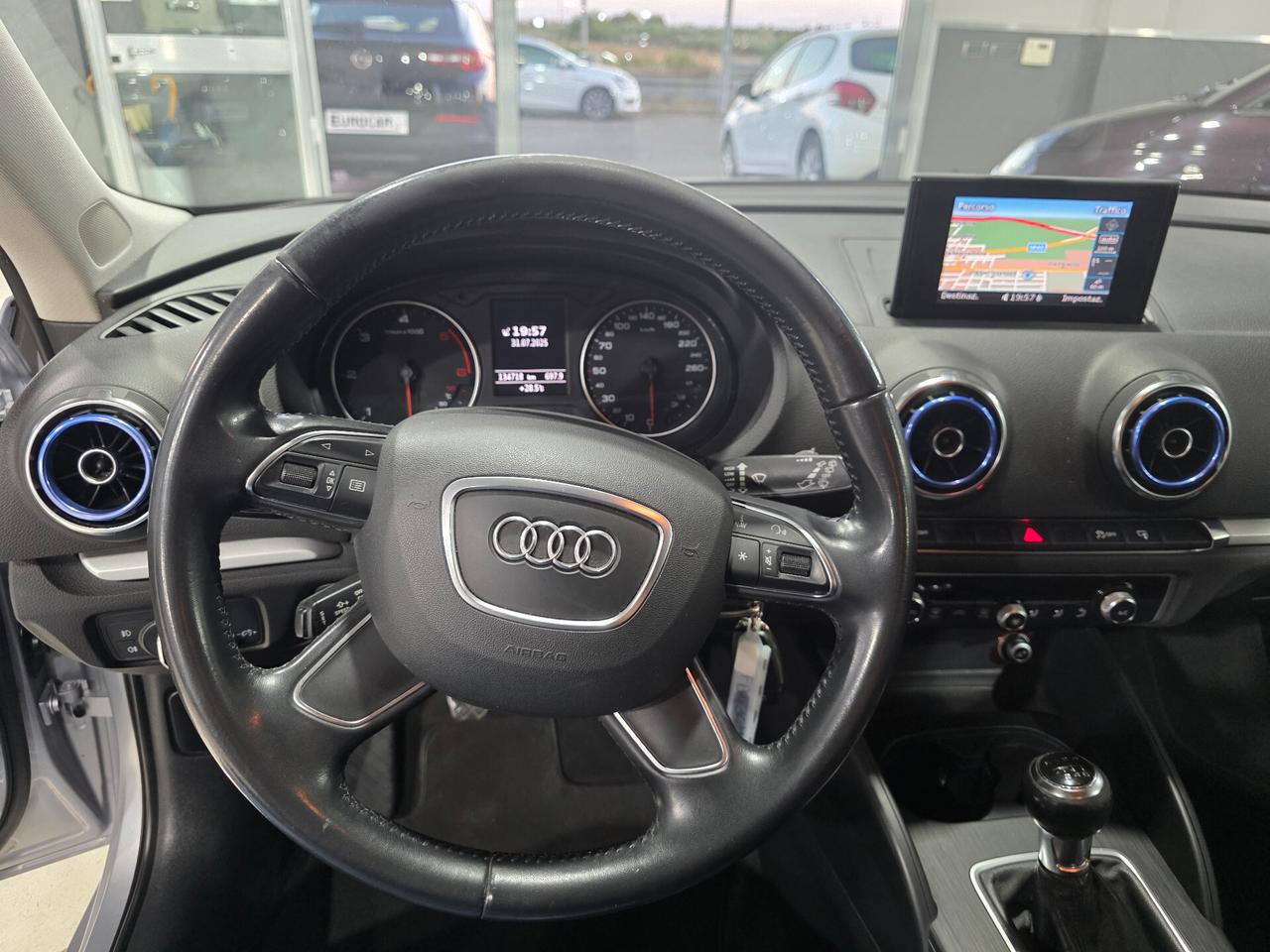 Audi A3 1.6 TDI clean diesel Attraction