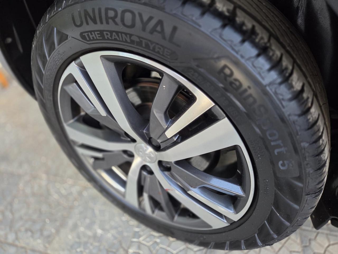 PEUGEOT 3008 BlueHDI 130 EAT8 S&S Allure Pack 2023