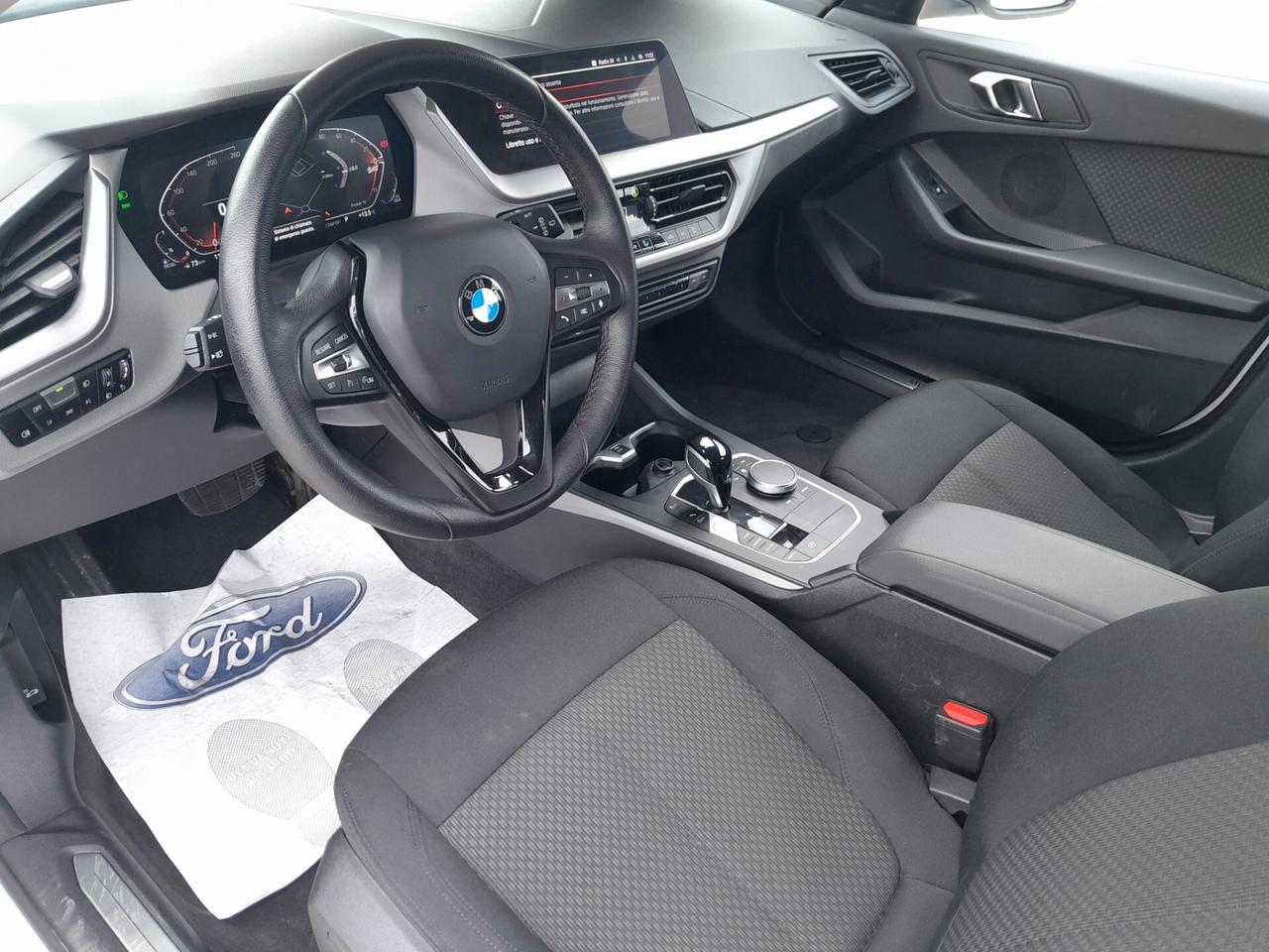 BMW 116 D 5P BUSINESS ADVANTAGE CAMBIO AUTOMATICO
