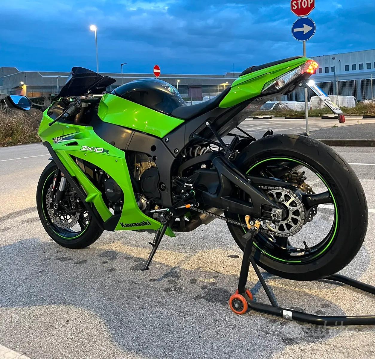 KAWASAKI NINJA ZX-10R 2013 17.700 KM