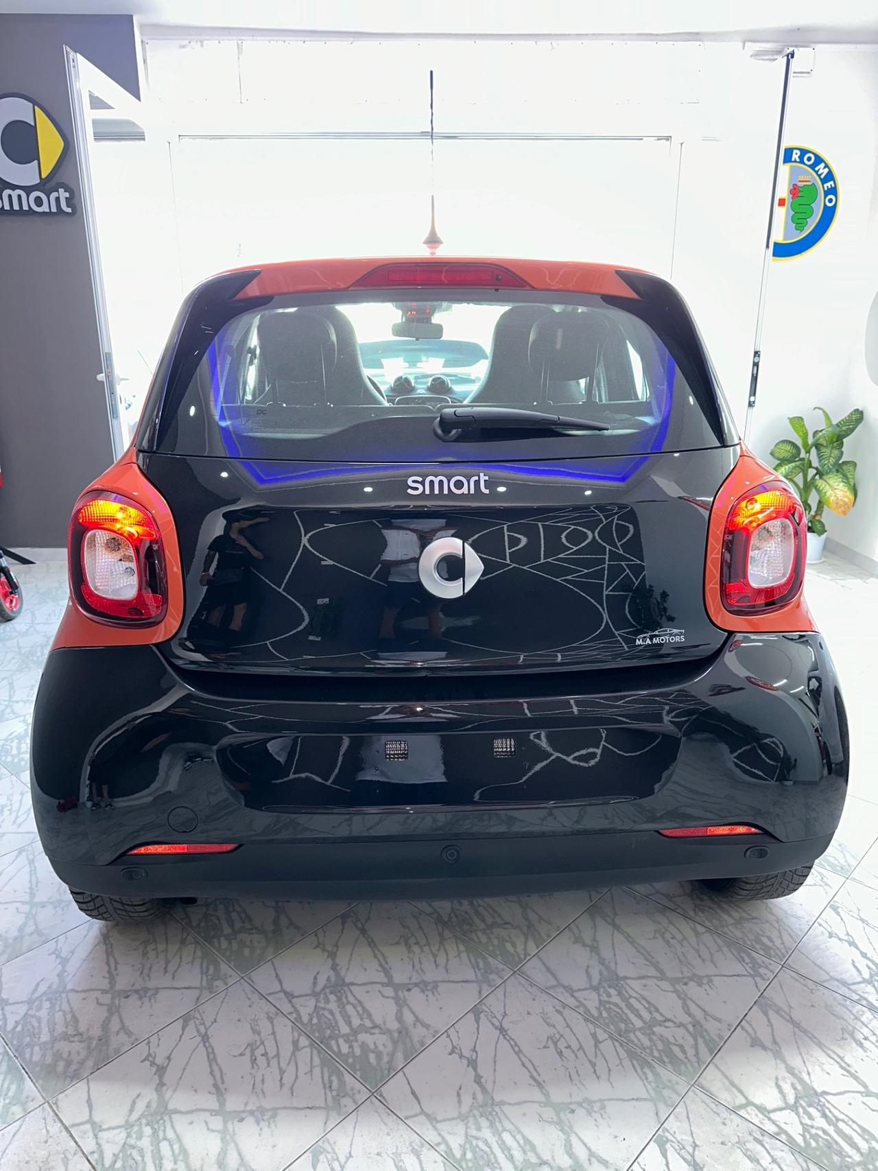Smart ForFour 70 1.0 Prime