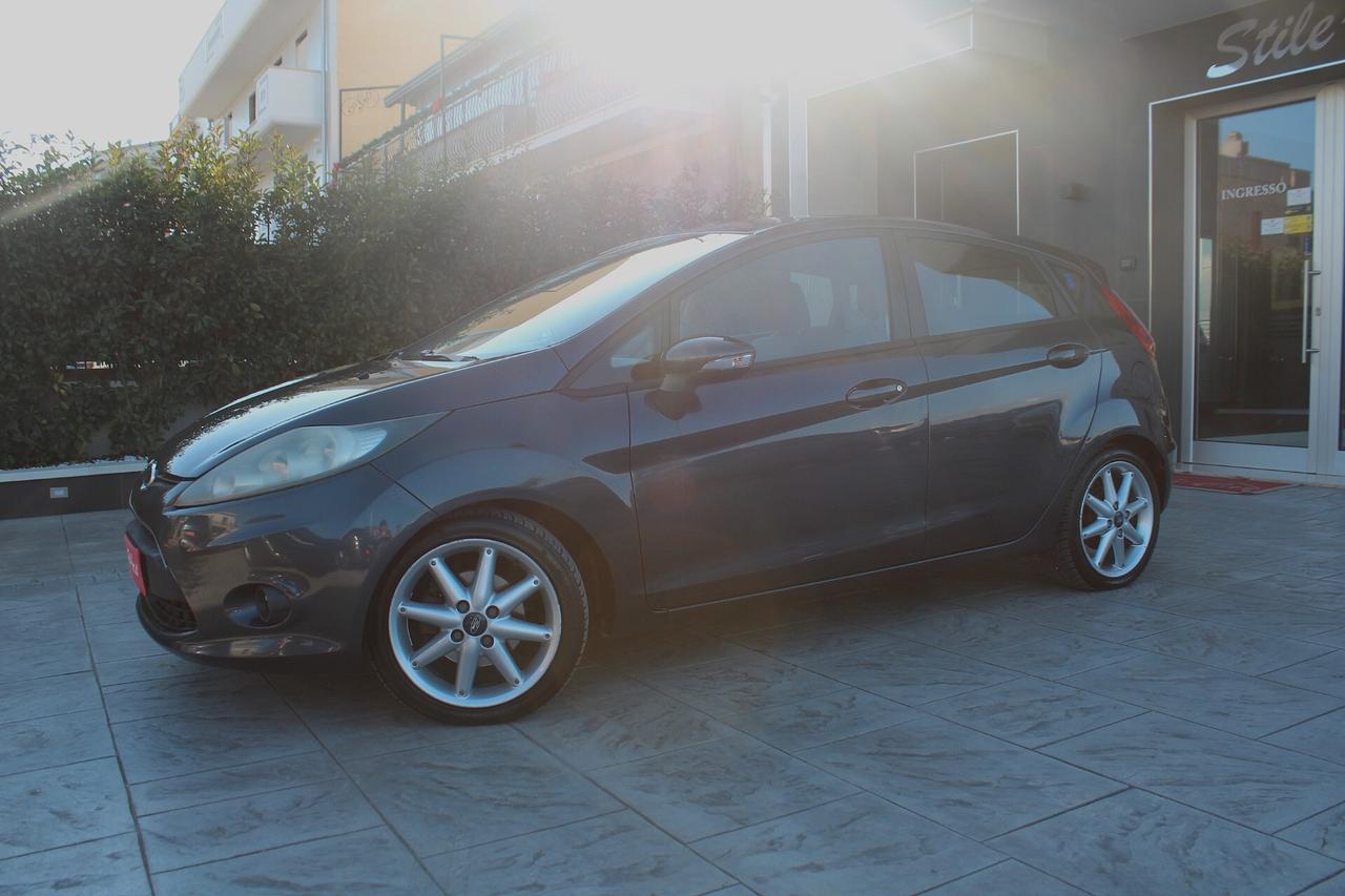 Ford Fiesta Fiesta+ 1.2 82CV 5 porte