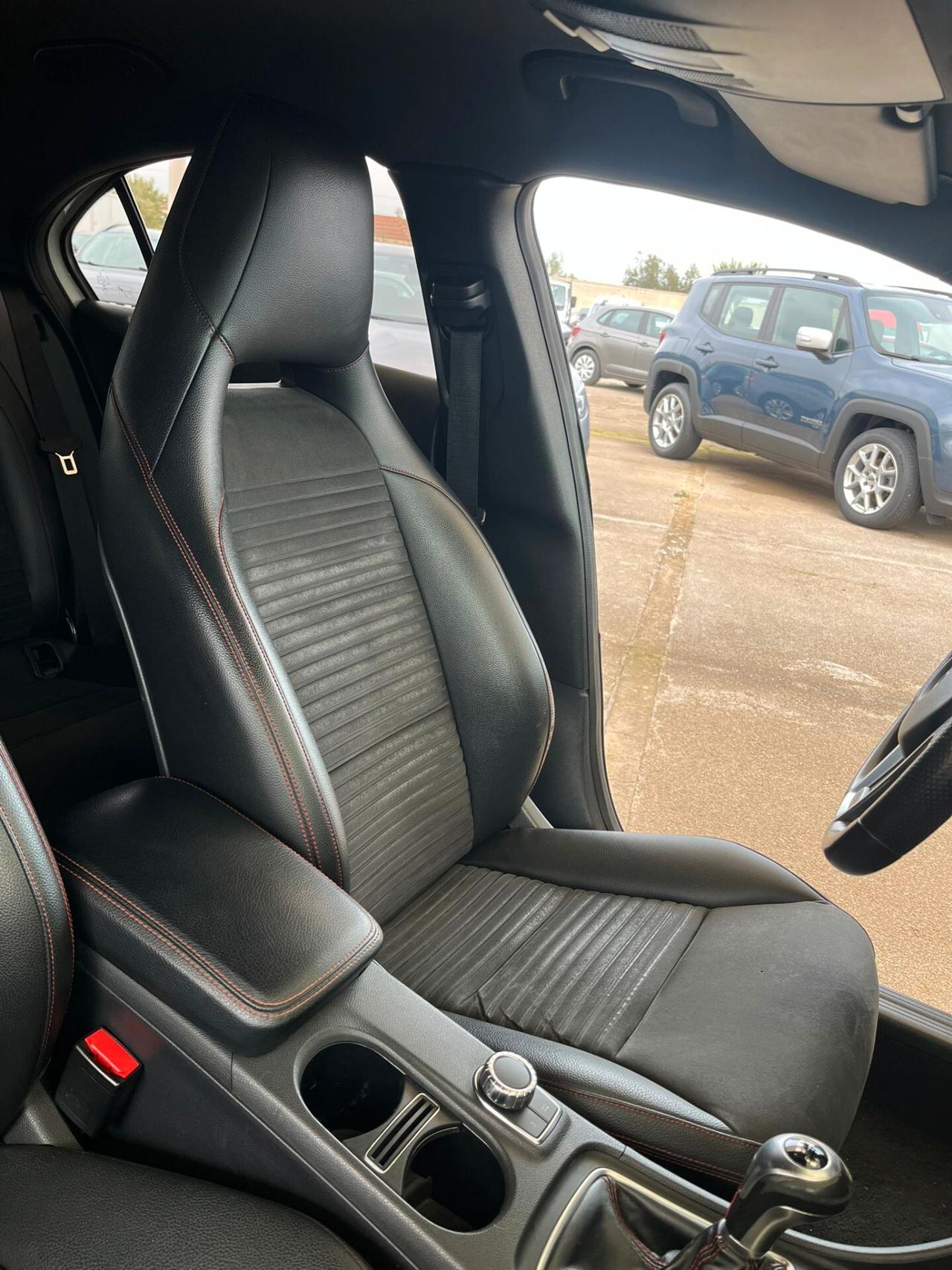 Mercedes-benz A 180 CDI Dark Night Edition