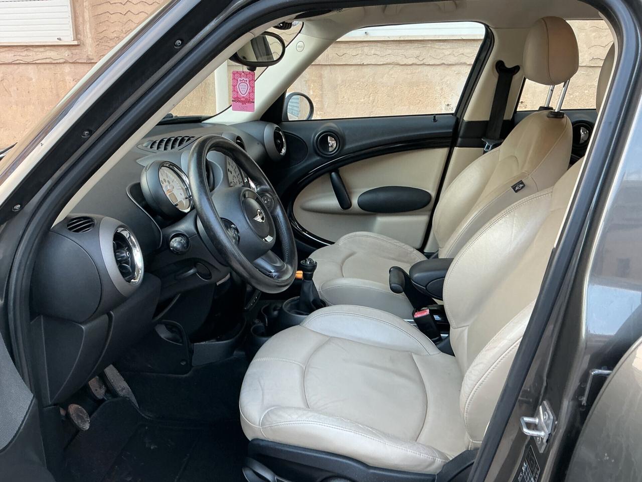 Mini Cooper D Countryman BERLINA