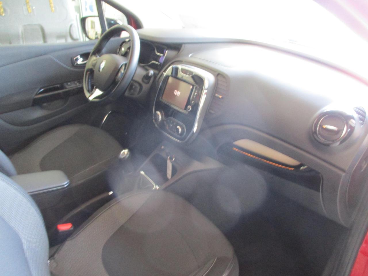Renault Captur 1.5 dci Iconic 90cv