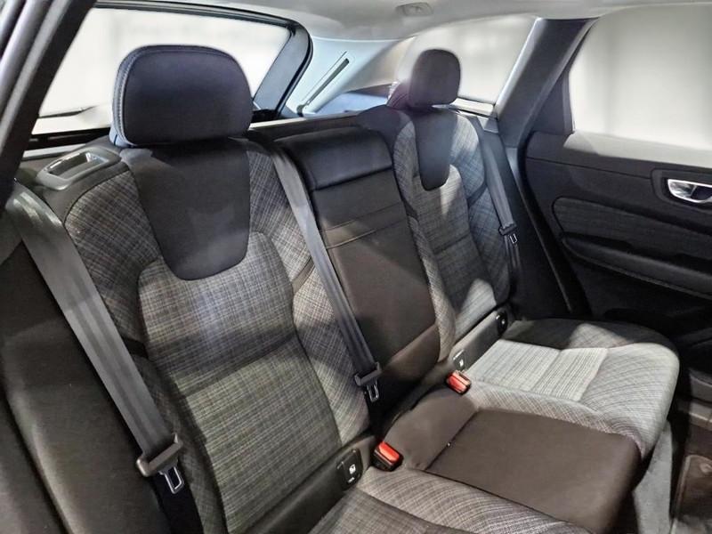 VOLVO XC60 B4 D AWD AUTOMATICO CORE SUV