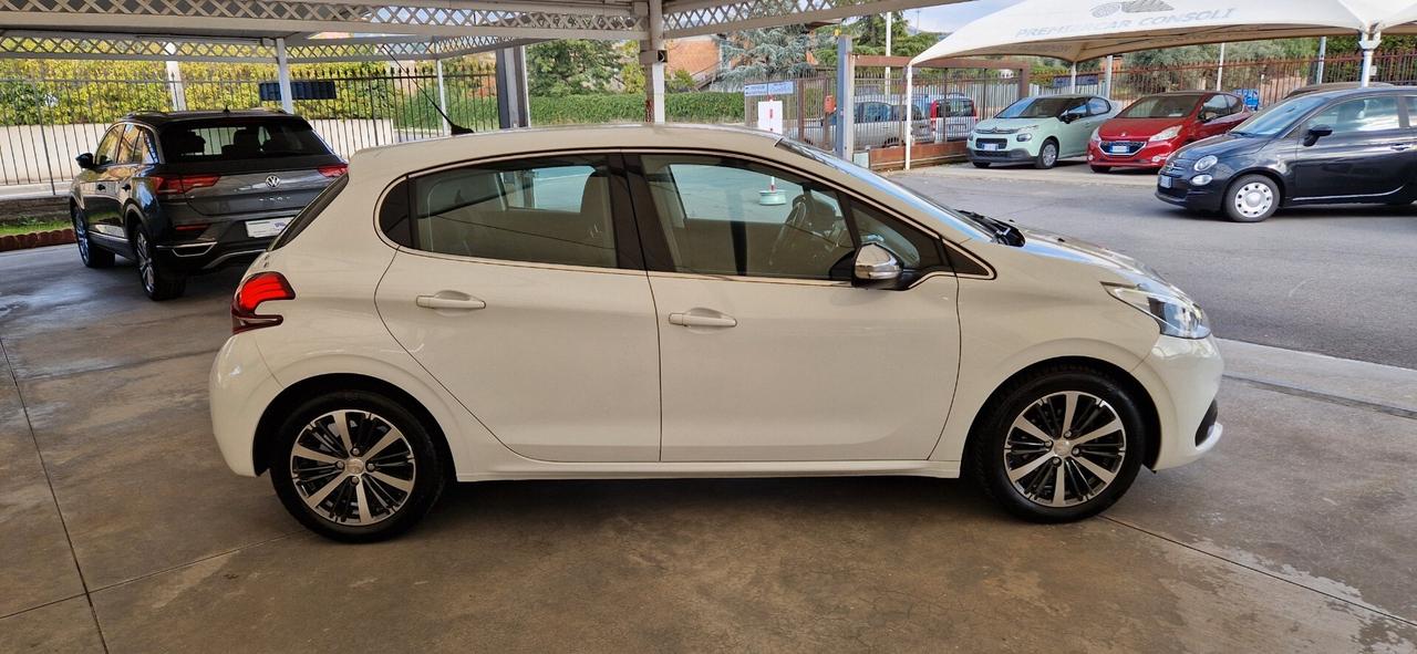 Peugeot 208 1.6 HDi 75cv 5 porte Allure