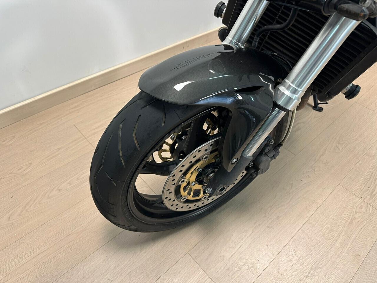 HONDA HORNET 600 SCARICO LEOVINCE DA 99€ AL MESE