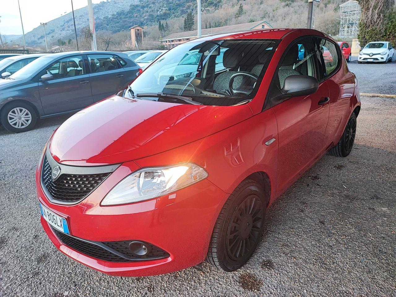 Lancia Ypsilon 1.2 5 porte S&S Platinum